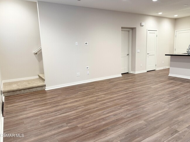 Foto del edificio - 215 Red Brick Dr