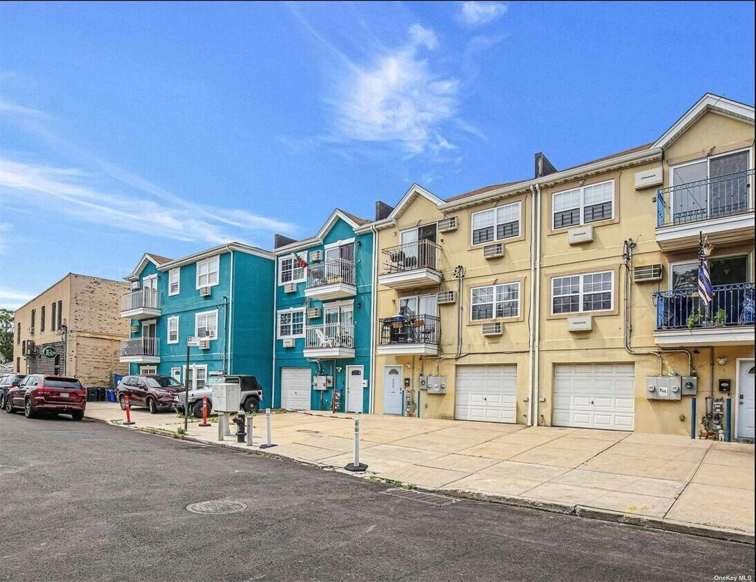 Foto principal - 2-33 Beach 100th St