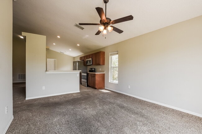 Foto del edificio - 2331 Cobblefield Cir
