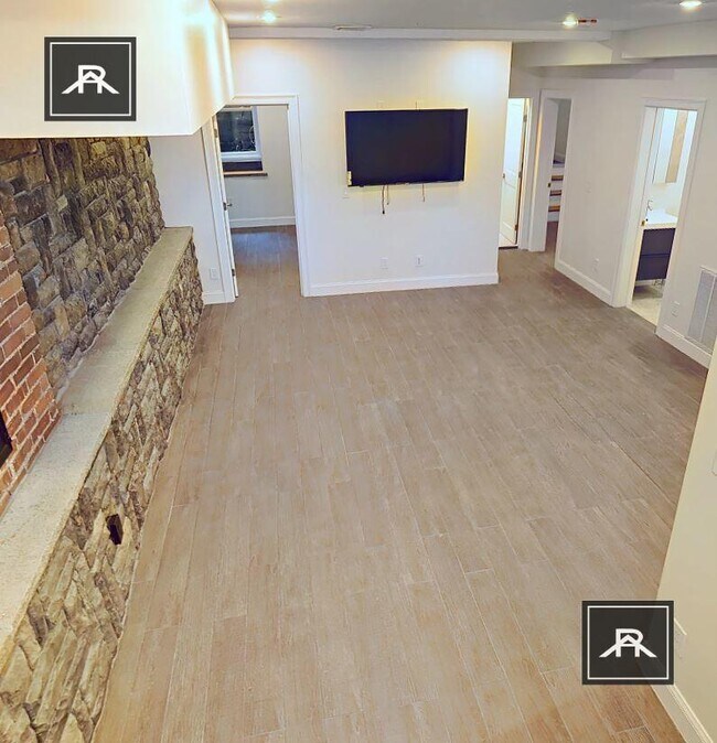Foto del edificio - 3 bedroom in Brookline MA 02446