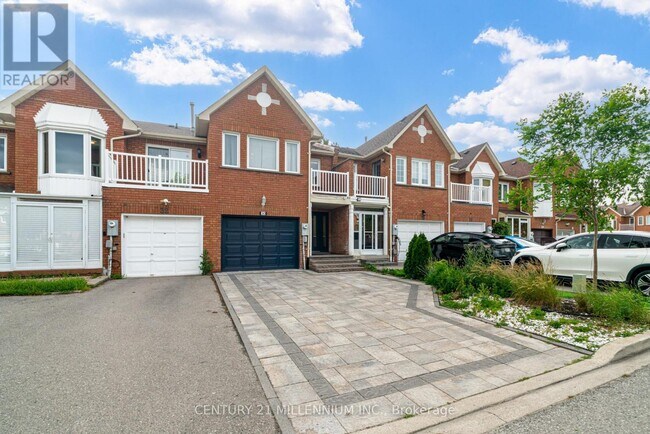 Building Photo - 30 Queensmill Ct
