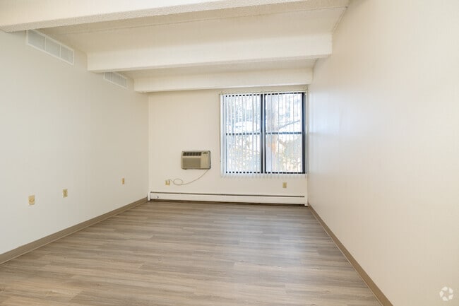 1 dormitorio, 1 baño - 575 pies cuadrados - Sala de estar - Westhaven Senior Apartments 62+