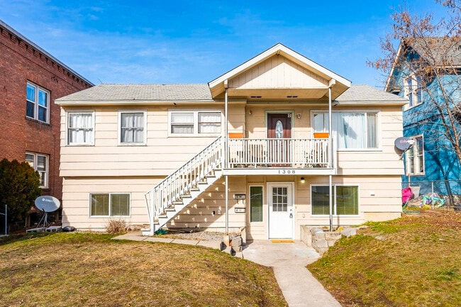 Building Photo - 1308 W Maxwell Ave