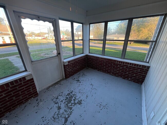 Foto del edificio - 501 E Main St