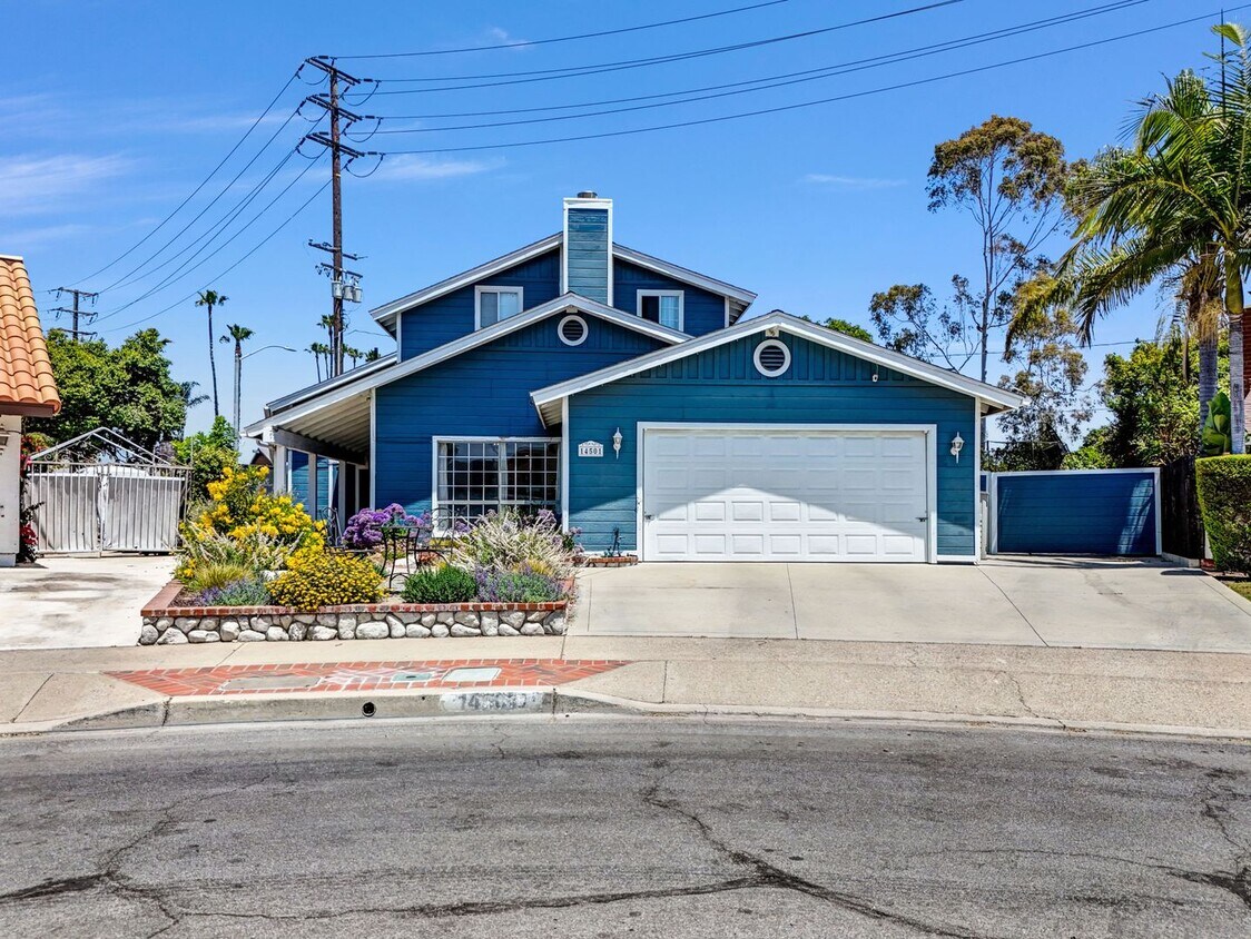 Photo - 14501 Westfall Rd., Tustin CA 92780 5 BR, 3.5 BTH |Office|2 Car Gr| SFR For LEASE COMING SOON!