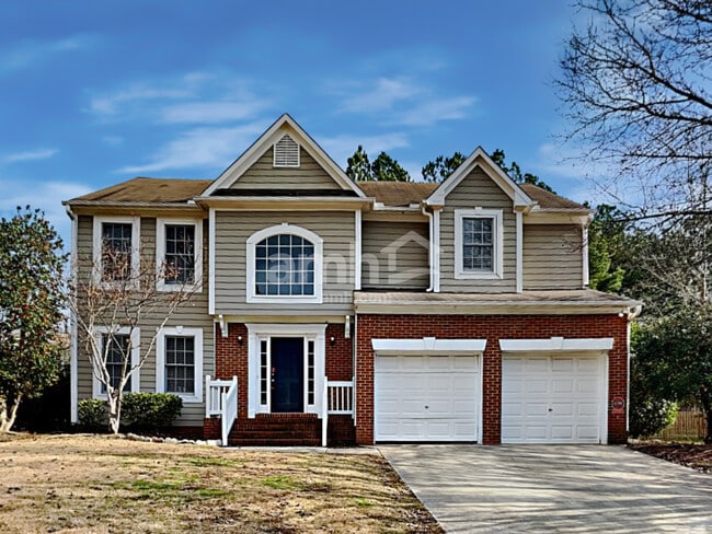 Building Photo - 601 Crossing Dr