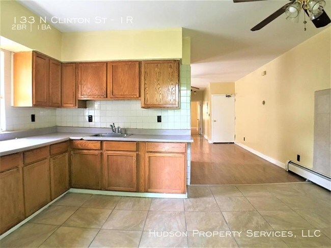 Foto del edificio - 133 N Clinton St