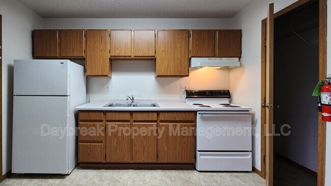 Foto del edificio - 1315 34th St Cir S