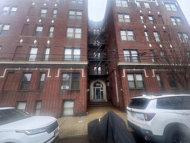 Foto del edificio - 35-39-39 Fulton St