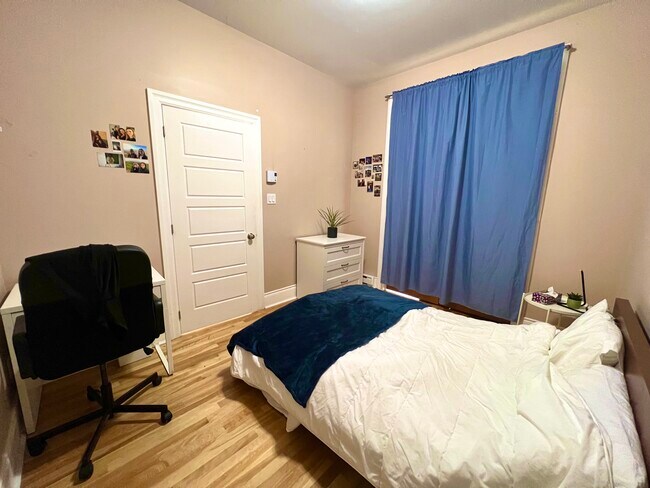 Bedroom #2 - 4235 St Saint-Urbain