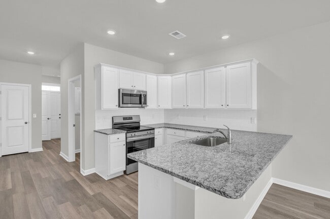 Building Photo - 246 Arnette Dr