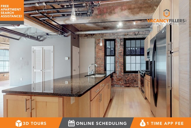 Building Photo - 234 Holliday St