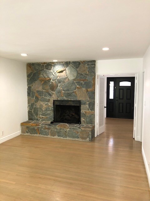 Foto del edificio - 1730 Fulton Ave