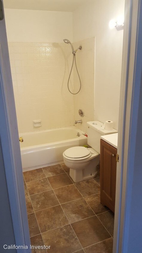 Building Photo - 11473 Quartz Dr