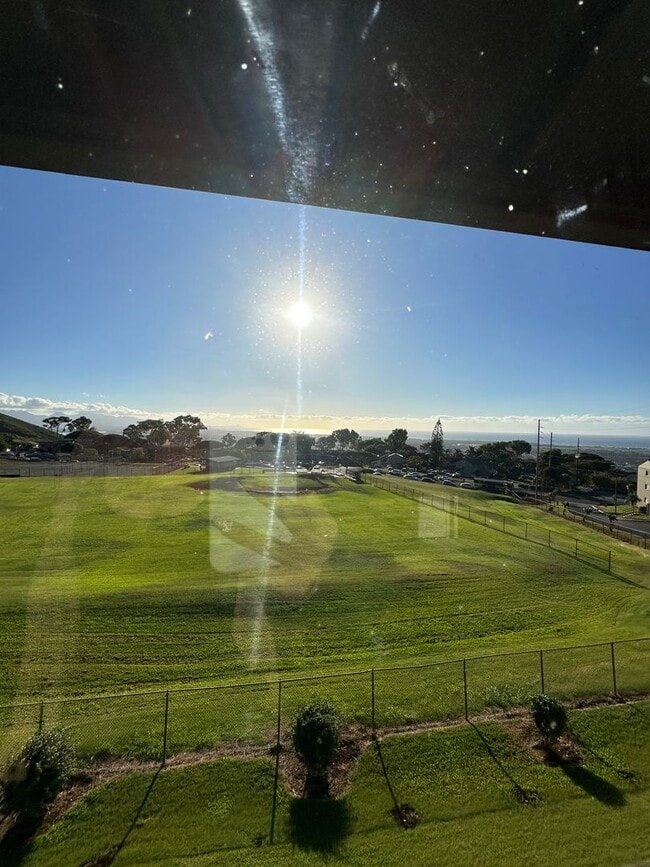 Building Photo - Amazing Views & Location - Upper Makakilo ...