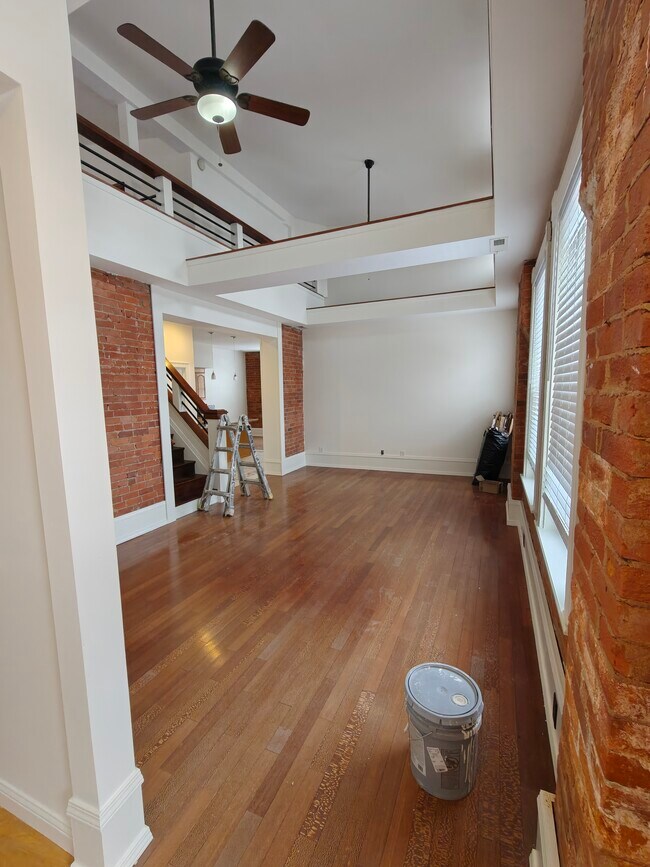 Foto del edificio - 4204 Williamson Pl