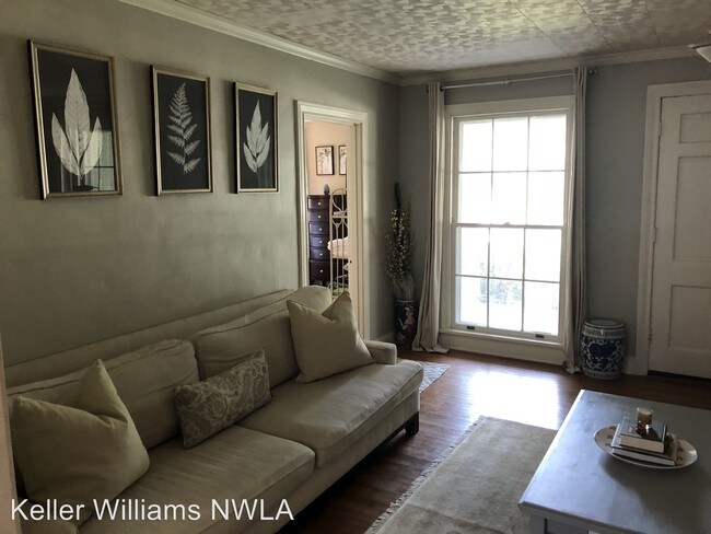 Foto del edificio - 3 br, 2 bath House - 105 Leo