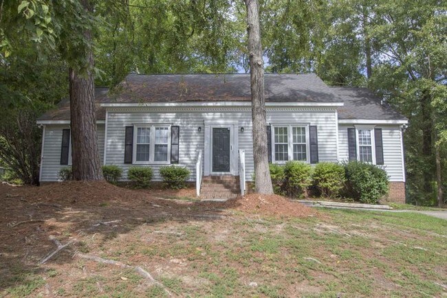 Building Photo - 114 Bowhill Ct