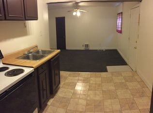 Building Photo - 330 N Warman Ave