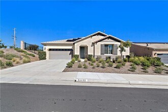 Building Photo - 21122 Saratoga Dr