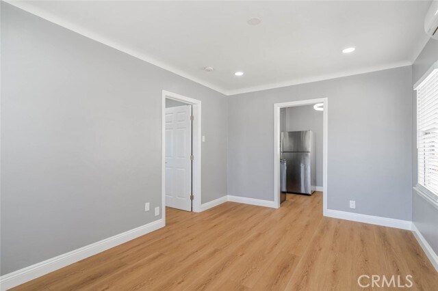Foto del edificio - 1051 Western Ave