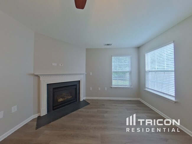 Foto del edificio - 4837 Autumn Oak Dr