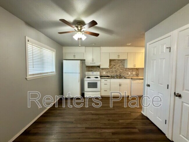 Foto del edificio - 15351 W Hwy 66