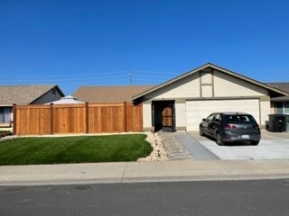 Primary Photo - 3817 Wild Palms Dr