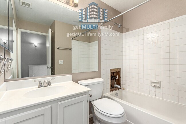 Foto del edificio - 18818 N 34th Dr