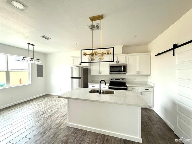 Foto del edificio - 11 N Crown Ln