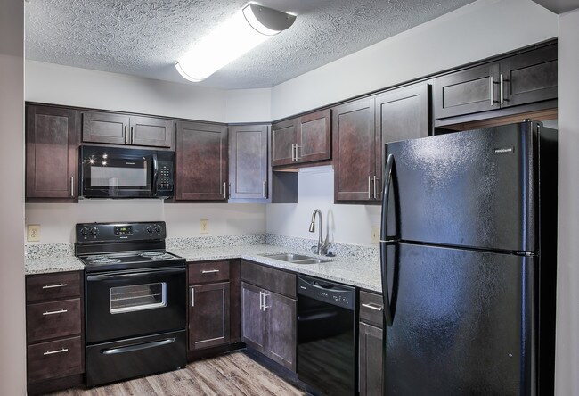 Foto del edificio - Franklin Park Apartments