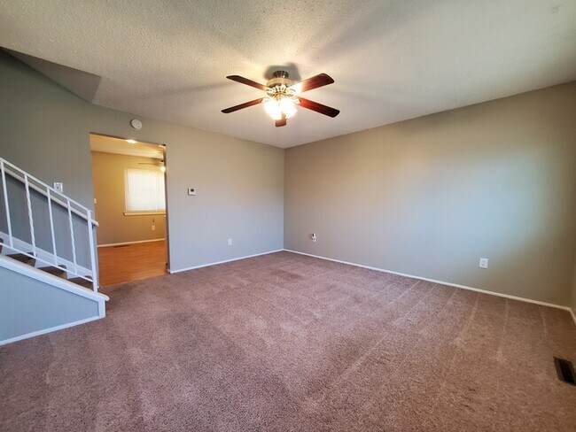 Foto del edificio - 3515 Meadow Valley St