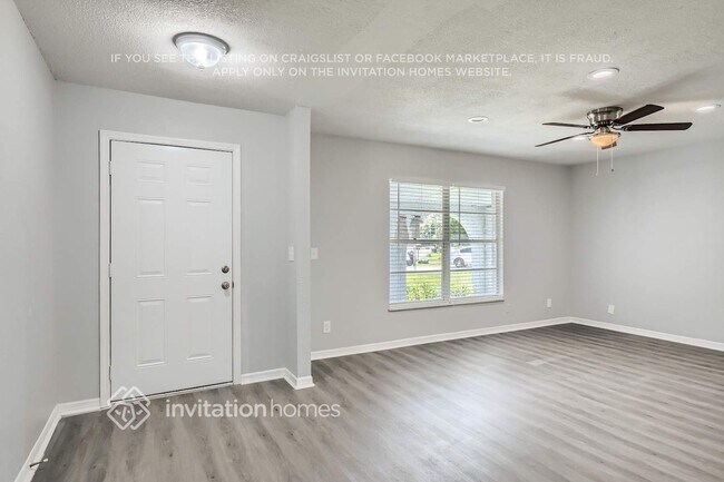 Building Photo - 8146 Chaucer Ct