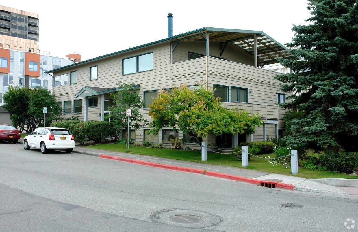 1236 W 5th Ave, Anchorage, AK 99501 Apartments in Anchorage, AK