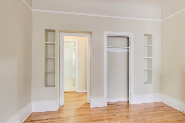 Foto del edificio - 528 Ashbury St