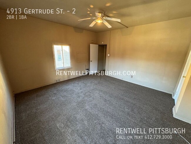 Building Photo - 2 Bedroom Apartment in Hazelwood