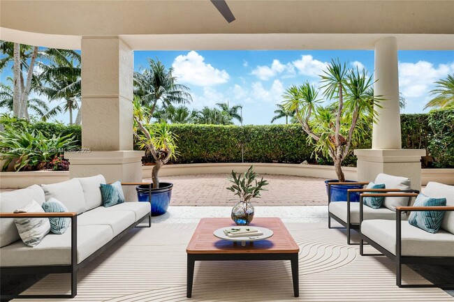 Building Photo - 13611 Deering Bay Dr