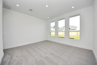 Building Photo - 31046 Vintage Crk Ln