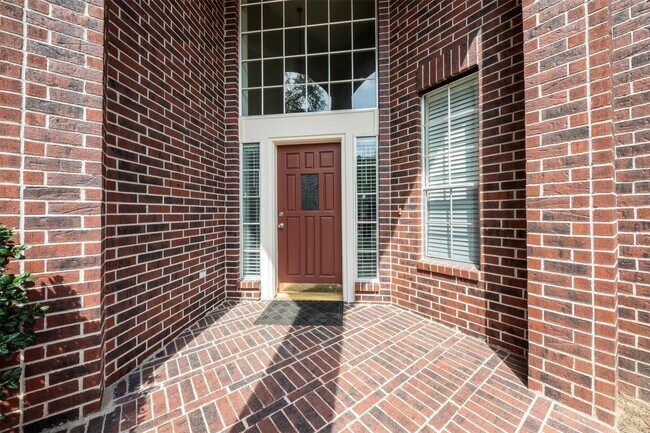 Foto del edificio - 17102 Mountain Crest Dr