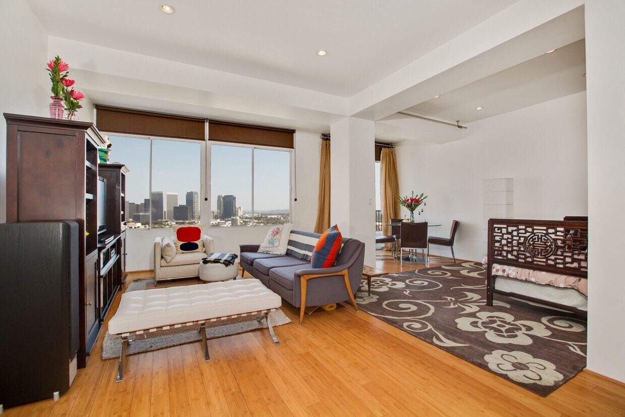 Living Space - 10501 Wilshire Blvd