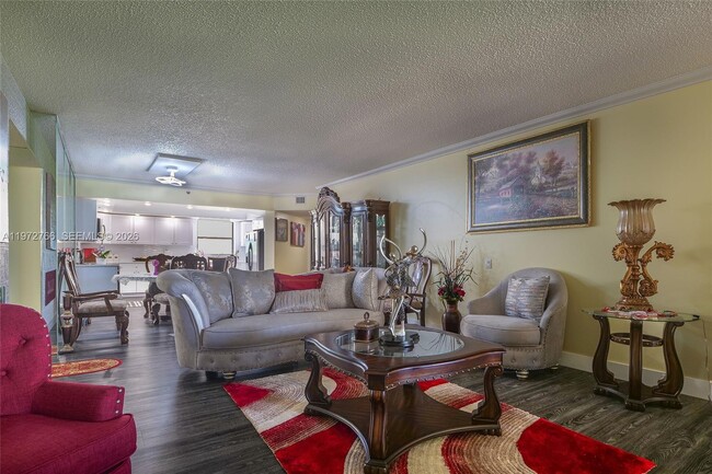 Building Photo - 7200 Radice Ct