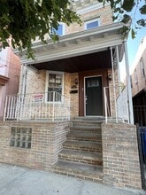 Building Photo - 2265 Chatterton Ave