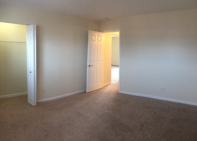 Building Photo - 7505 Country Ln