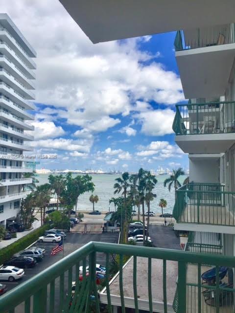 Foto principal - 1408 Brickell Bay Dr