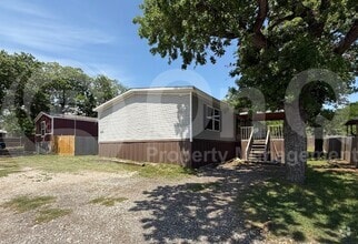 Building Photo - 7415 Remington Rd