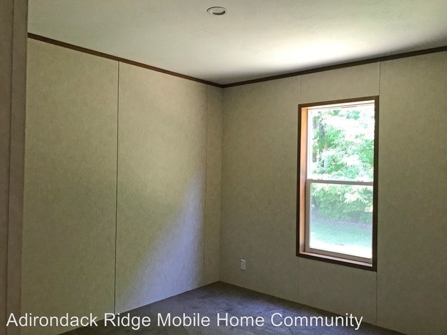 Building Photo - 3 br, 2 bath Apartment - 10601 Hulser Road