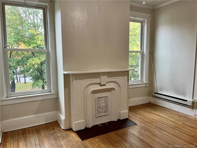 Foto del edificio - 47 Windham Ave