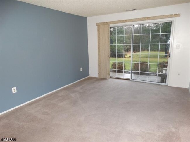 Building Photo - 808 Magnolia Ln