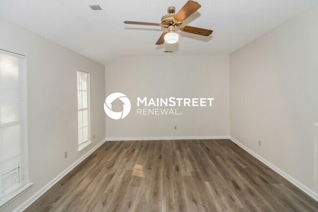 Foto del edificio - 3 Bedroom Pet-Friendly Home in memphis, TN with Main Street Renewal