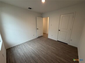 Building Photo - 5938 Antonio Pl